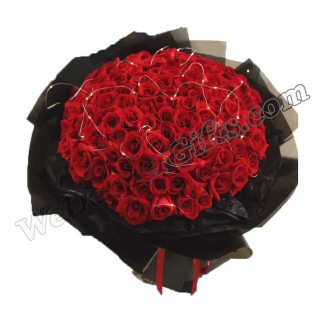 100 Red Roses Bouquet with Led LIGHT