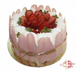 White Forest - Strawberry Cake