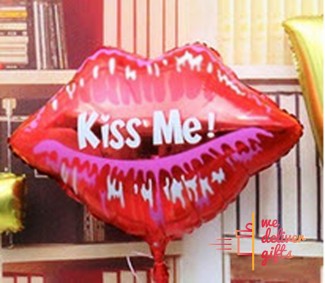 Kiss My Lips Foil balloon