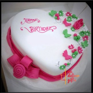 Pink heart Cake