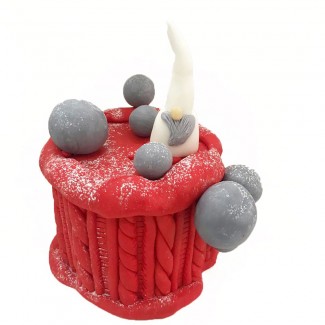 Christmas red cake